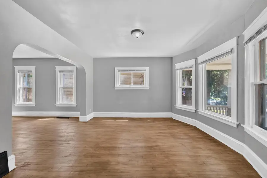 3330 W Mckinley BOULEVARD #3332, Milwaukee, WI 53208 - #2