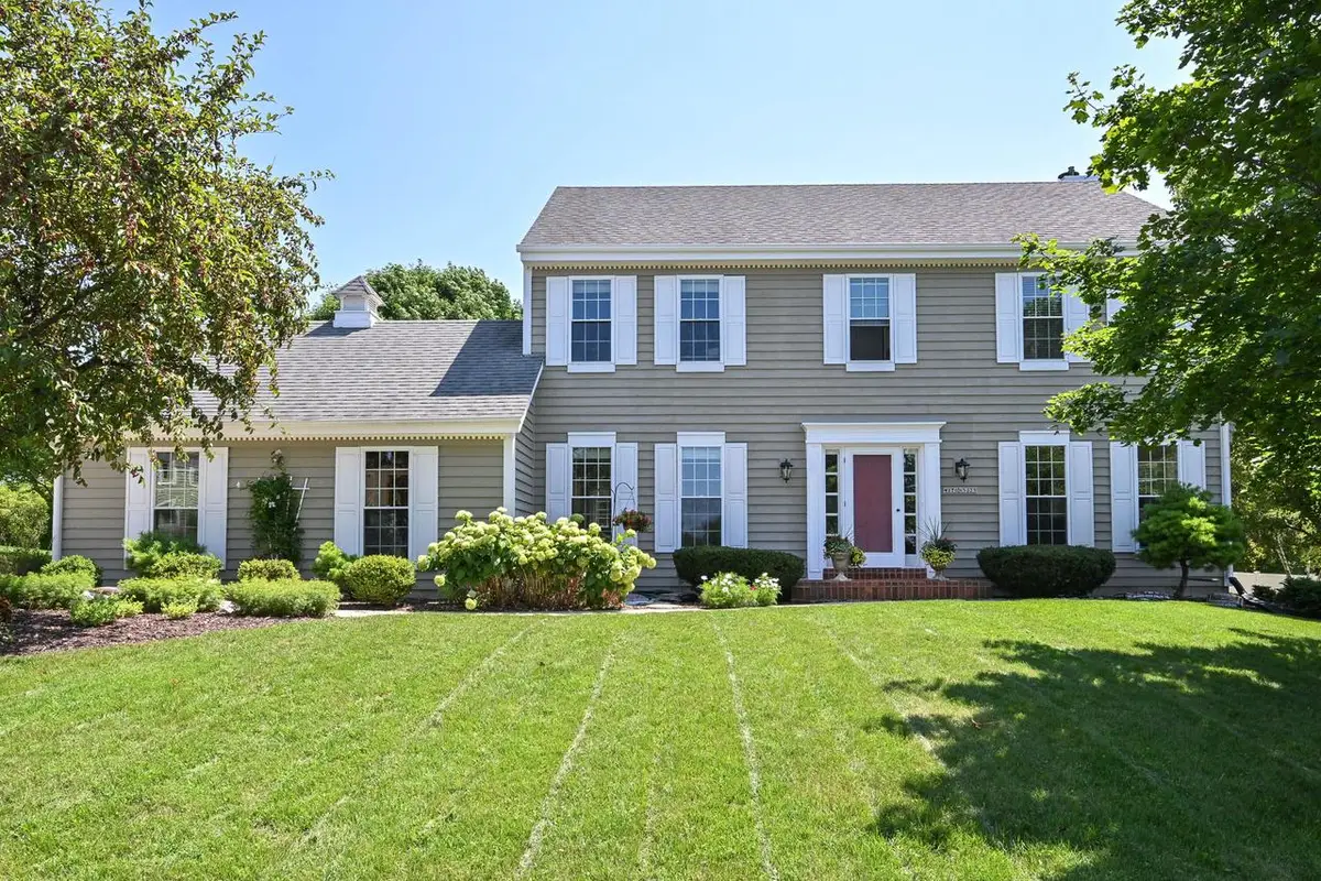 W170N5025 Old Hickory ROAD, Menomonee Falls, WI 53051 - #1