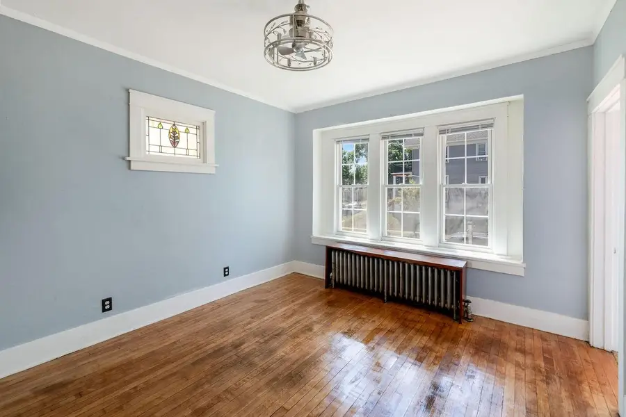 306 W Harrison AVENUE, Milwaukee, WI 53207 - #3