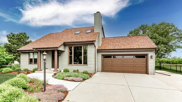 28720 Sunflower LANE, Waterford, WI 53185
