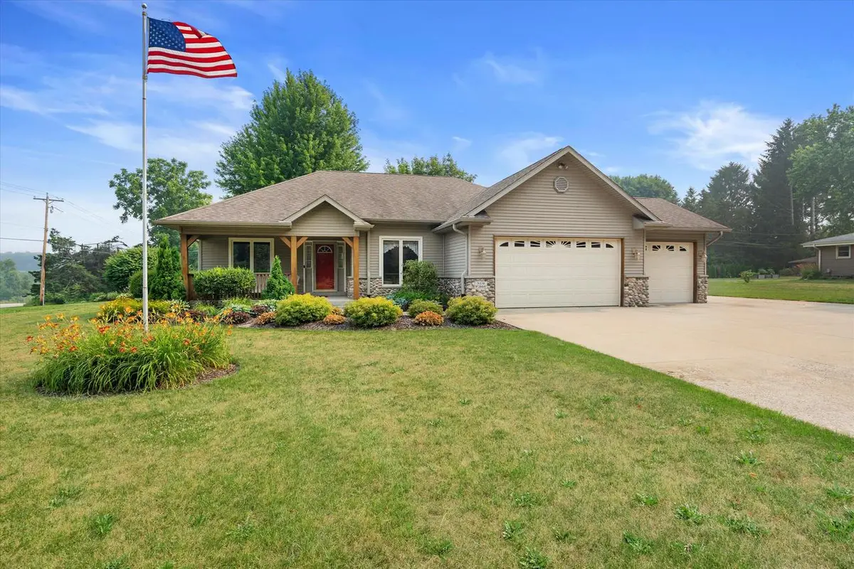 N136W20441 Bonniwell ROAD, Richfield, WI 53076 - #1