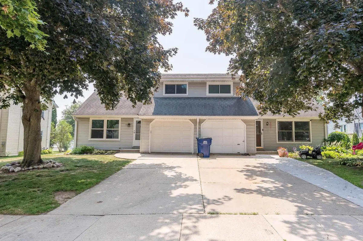 507 Maple STREET #B, Grafton, WI 53024 - #1
