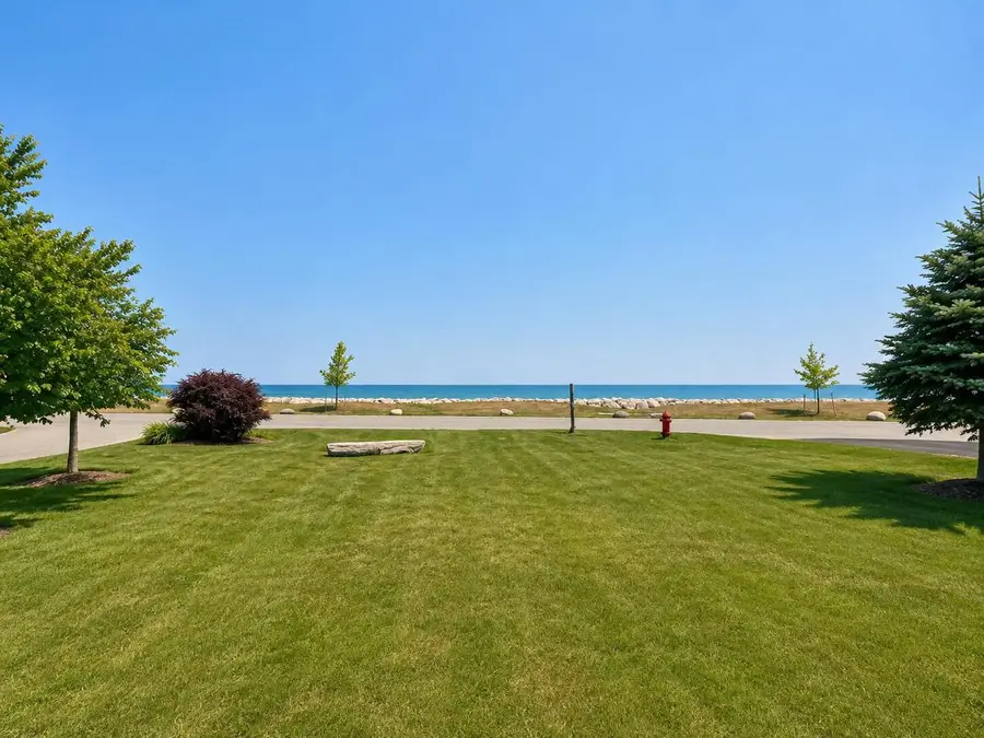 7515 N Beach DRIVE, Fox Point, WI 53217 - #2