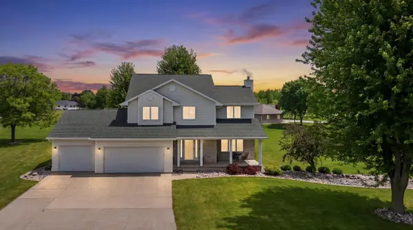 N2244 Nicole COURT, Kaukauna, WI 54130