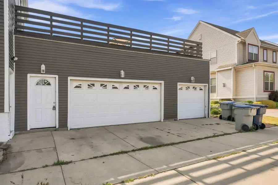 600 W Garfield AVENUE #602, Milwaukee, WI 53212 - #2