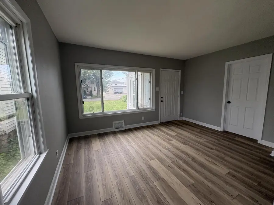 3618 E Martin AVENUE, Cudahy, WI 53110 - #2