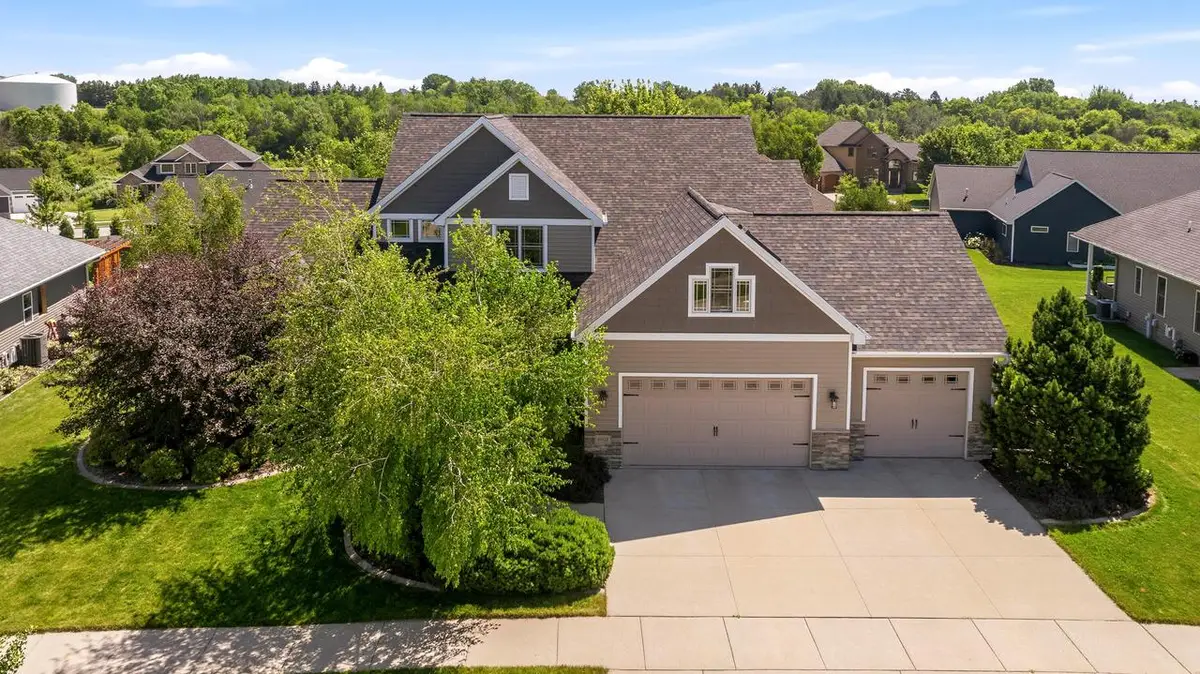6622 N Kurey DRIVE, Appleton, WI 54913 - #1
