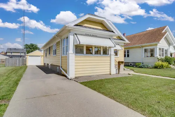 7523 27th AVENUE, Kenosha, WI 53143