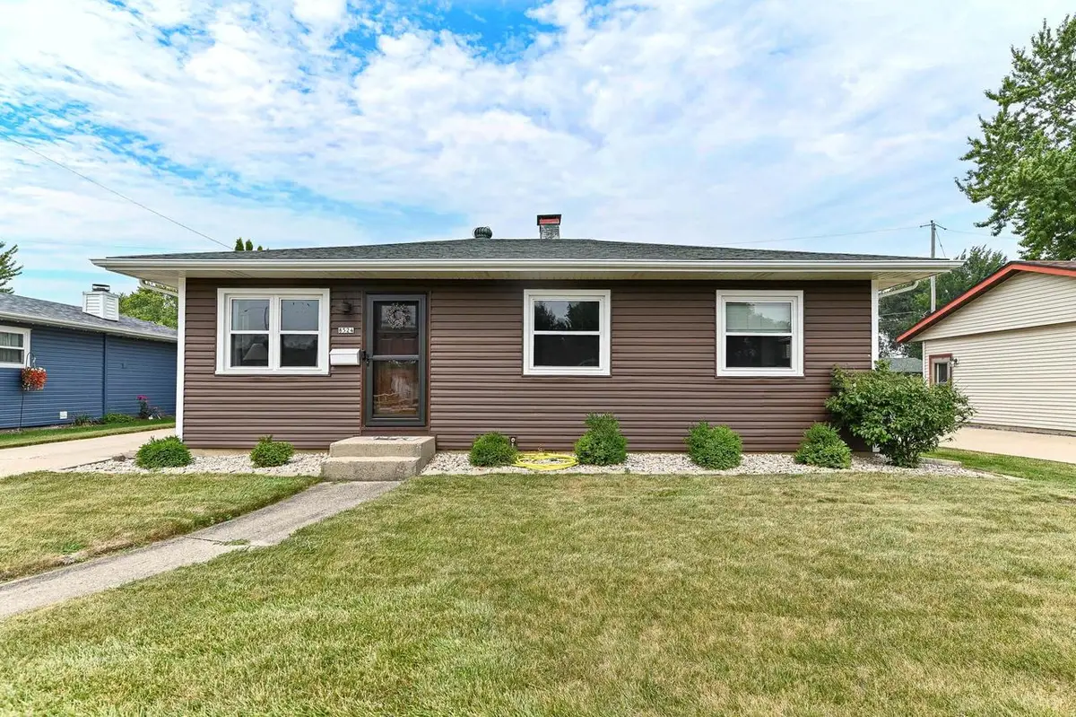 8524 19th AVENUE, Kenosha, WI 53143 - #1