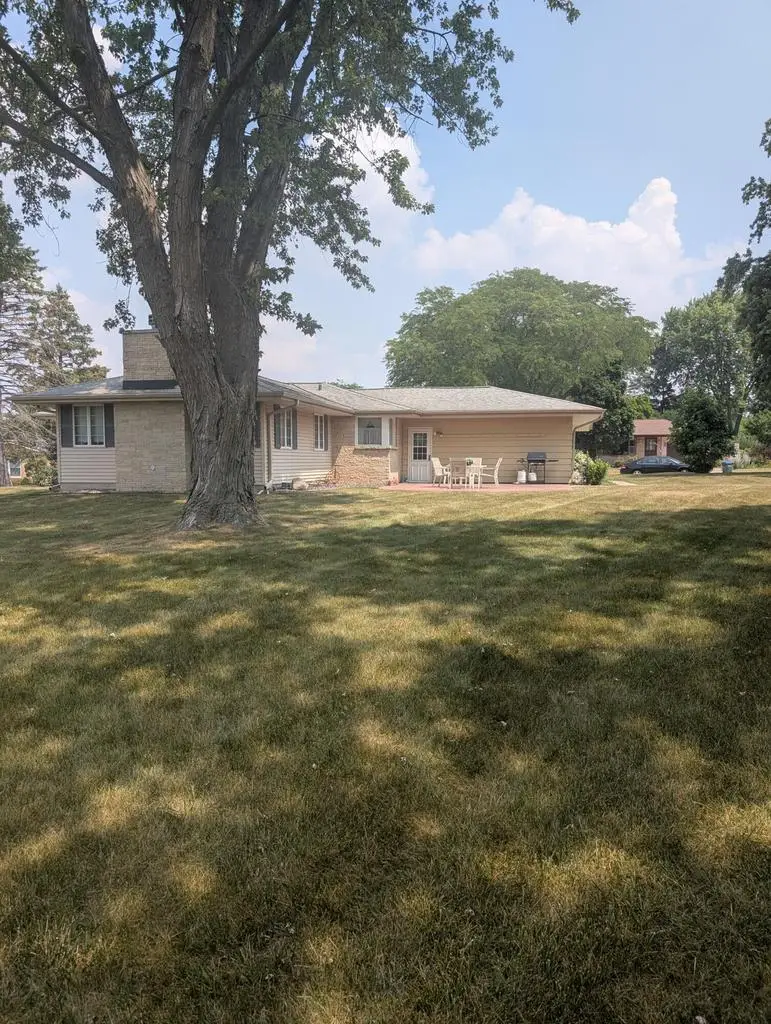 5331 Orchard LANE, Greendale, WI 53129 - #3