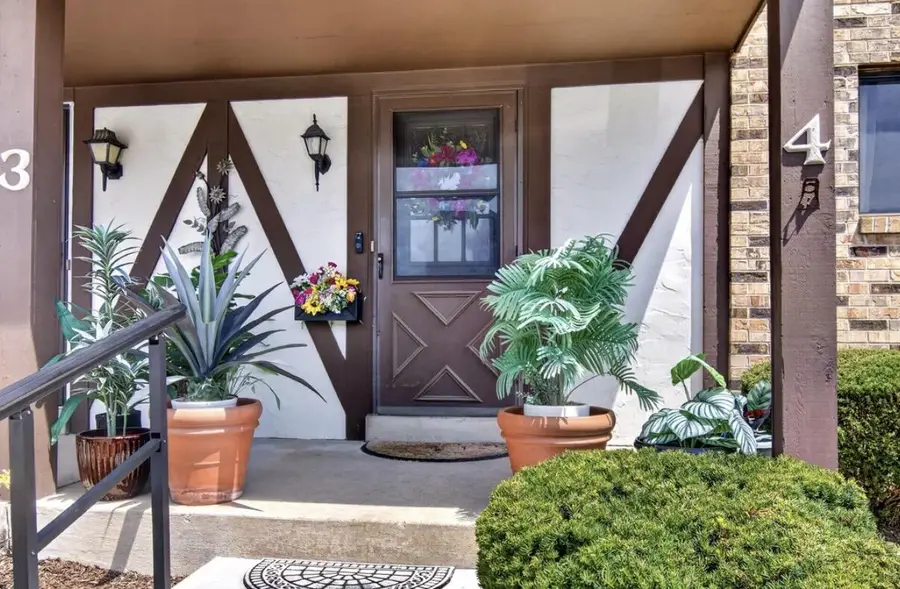 5616 Cambridge LANE #4, Mount Pleasant, WI 53406 - #2