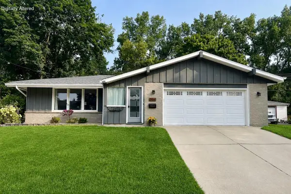 2154 Empire DRIVE, Waukesha, WI 53186