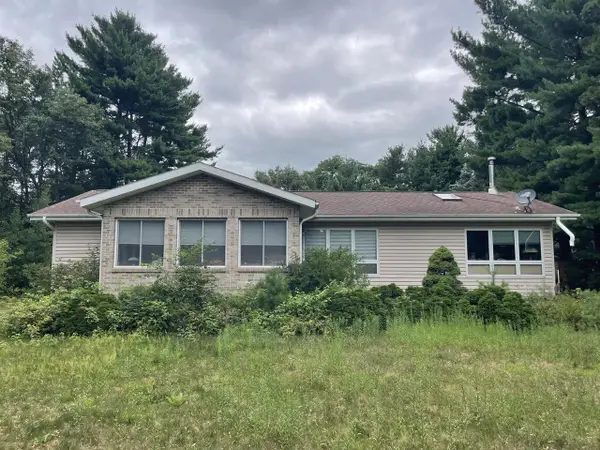 W5550 OAKDALE DRIVE, New Lisbon, WI 53950