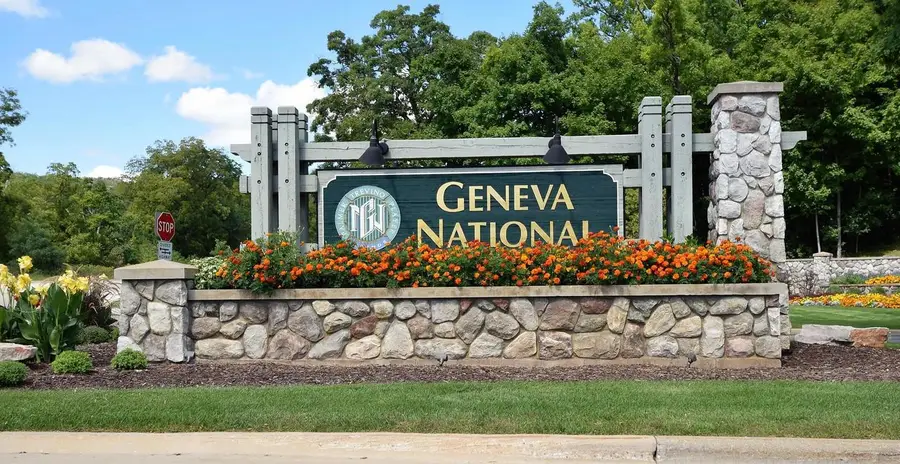 618 Geneva National AVENUE N #6-42, Geneva, WI 53147 - #2