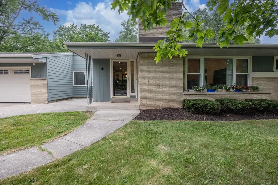 4212 W Scenic AVENUE, Mequon, WI 53092 - #2