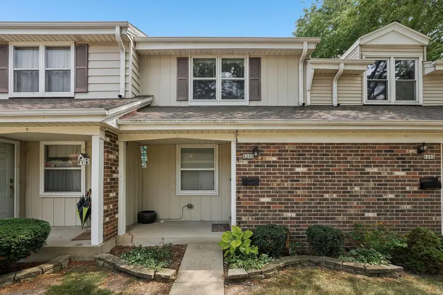 6260 W College AVENUE, Greendale, WI 53129 - #2