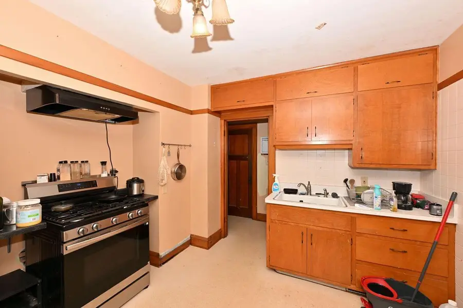 1010 S 58th STREET, West Allis, WI 53214 - #3
