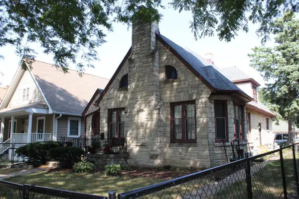 3134 N 46th STREET, Milwaukee, WI 53216