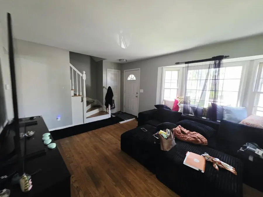 1908 W Fairmount AVENUE, Milwaukee, WI 53209 - #3