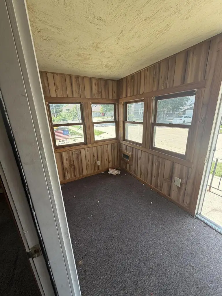 1524 S 87th STREET, West Allis, WI 53214 - #2