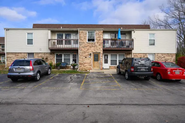N114W16720 Crown DRIVE #2, Germantown, WI 53022