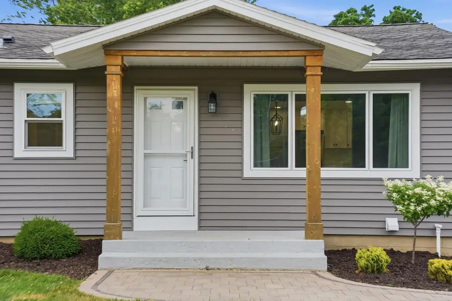 10579 S Barton ROAD, Oak Creek, WI 53154 - #2