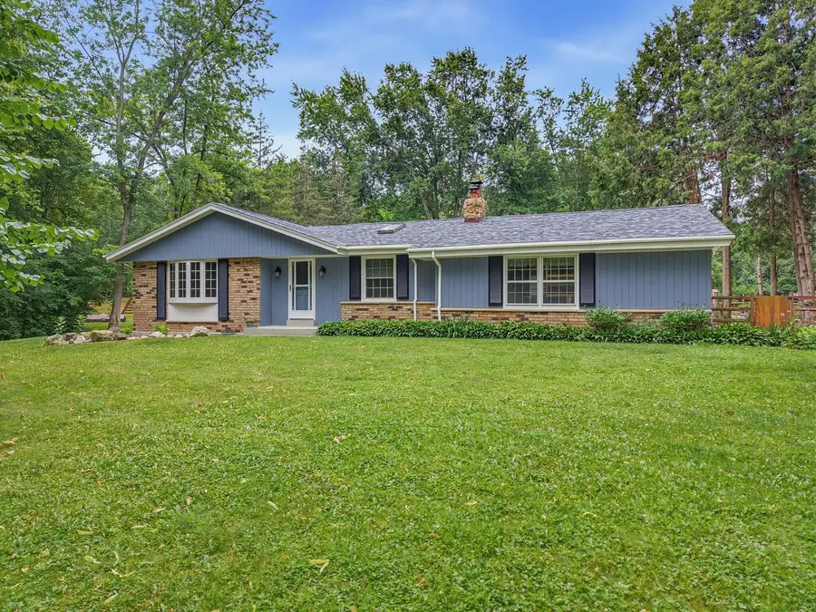 629 Maplewood COURT, Cedarburg, WI 53012 - #2