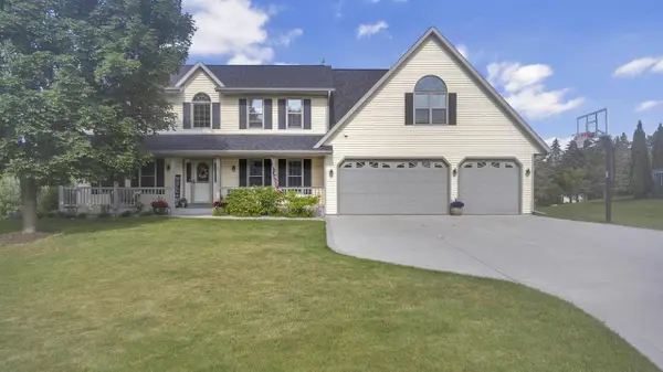 193 Lexington COURT, Sheboygan Falls, WI 53085