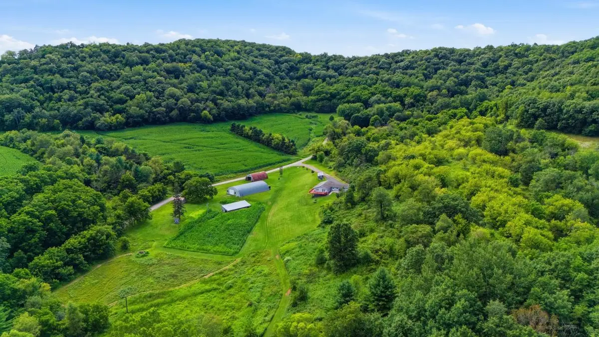 W21152 Docken LANE, Galesville, WI 54630 - #1