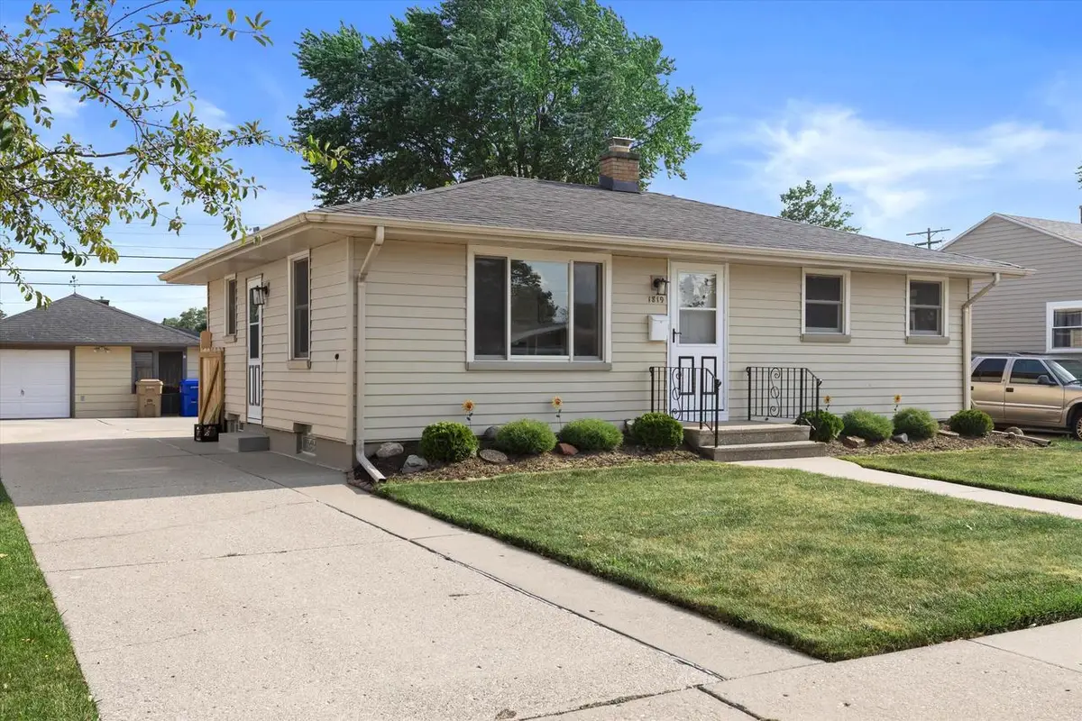 1819 24th STREET, Kenosha, WI 53140 - #1