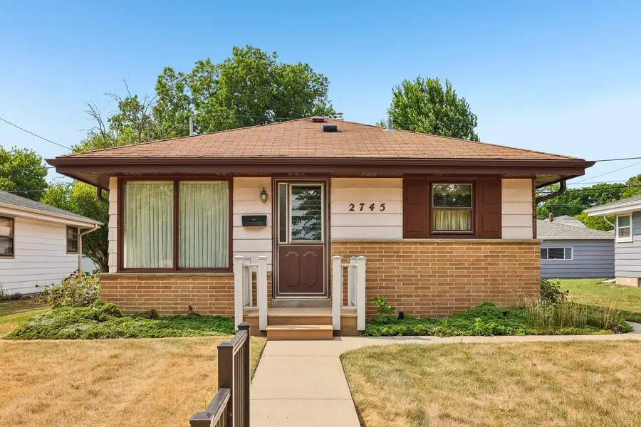 2745 E Bolivar AVENUE, Saint Francis, WI 53235 - #2