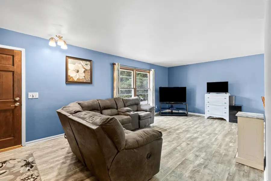 1247 River Park CIRCLE W, Mukwonago, WI 53149 - #3