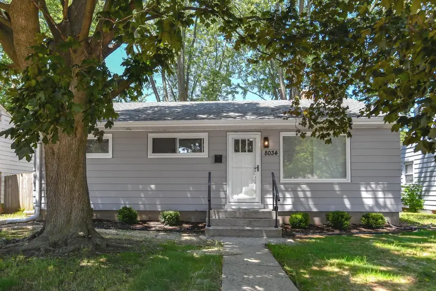 8034 W Grantosa DRIVE, Milwaukee, WI 53218 - #3
