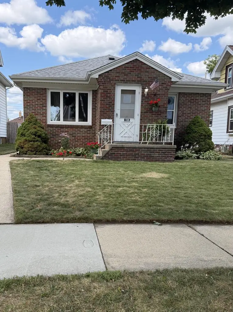 1508 W Lawn AVENUE, Racine, WI 53405 - #2