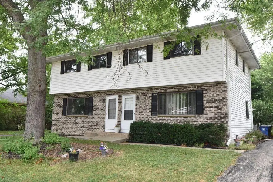 3547 Oakwood DRIVE #3549, Racine, WI 53406 - #2