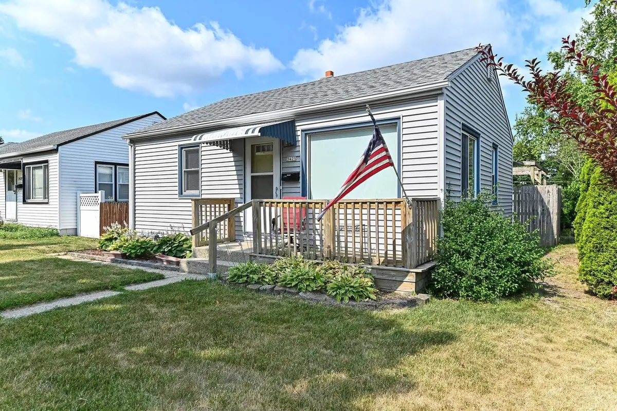 3425 S 1st STREET, Milwaukee, WI 53207 - #1