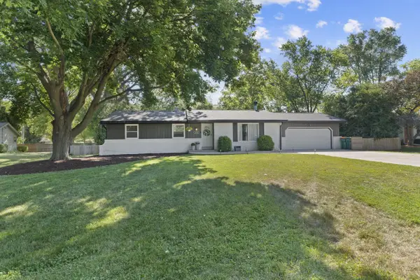 W157N9750 Glenwood ROAD, Germantown, WI 53022