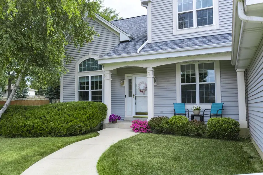 601 Bridlewood LANE, Watertown, WI 53094 - #2