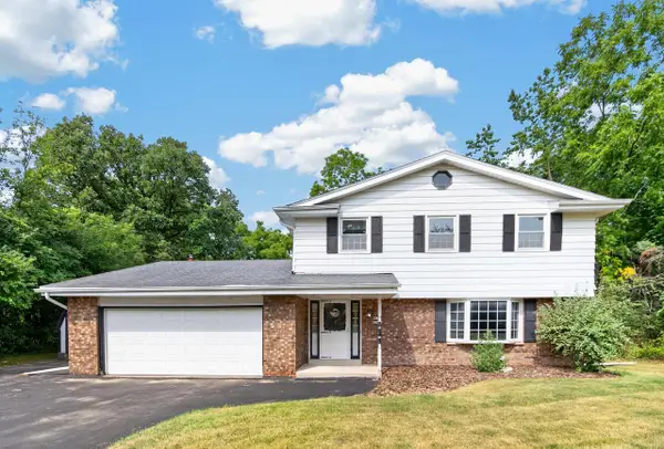 W125S7035 Skylark LANE, Muskego, WI 53150