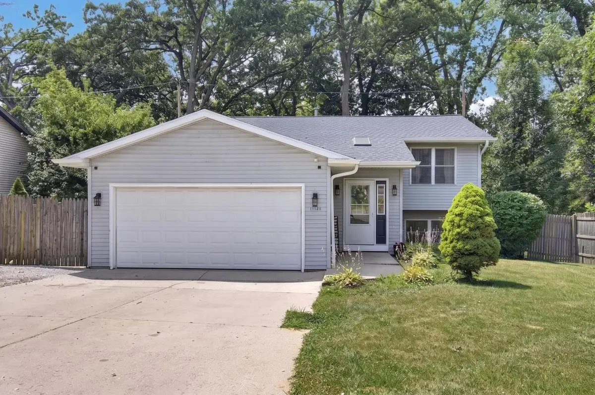 11124 268th AVENUE, Trevor, WI 53179 - #1