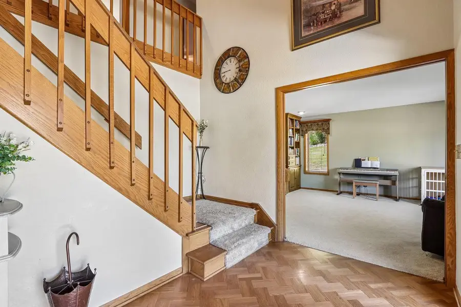 803 Knollwood COURT, Waukesha, WI 53188 - #2