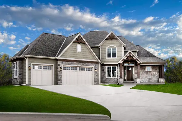 W214N6672 Fairview DRIVE, Menomonee Falls, WI 53051