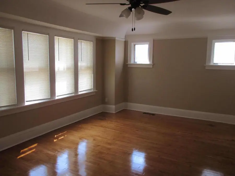 1925 N 27th STREET #1927, Milwaukee, WI 53208 - #2