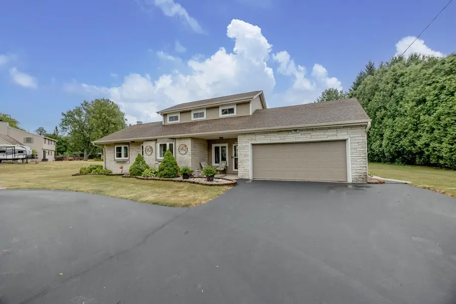 S94W14409 Groveway LANE, Muskego, WI 53150 - #3