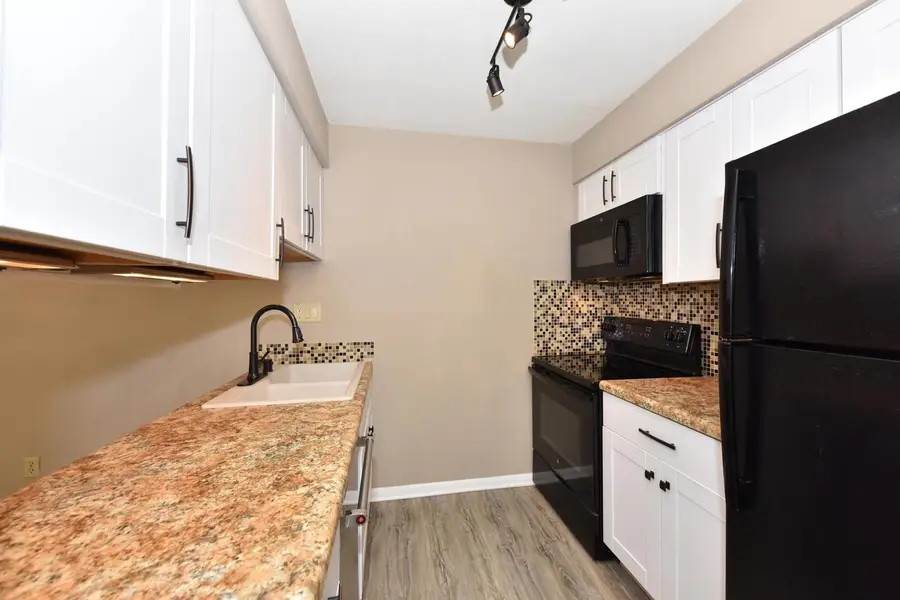 3935 S 84th STREET #4, Greenfield, WI 53228 - #2