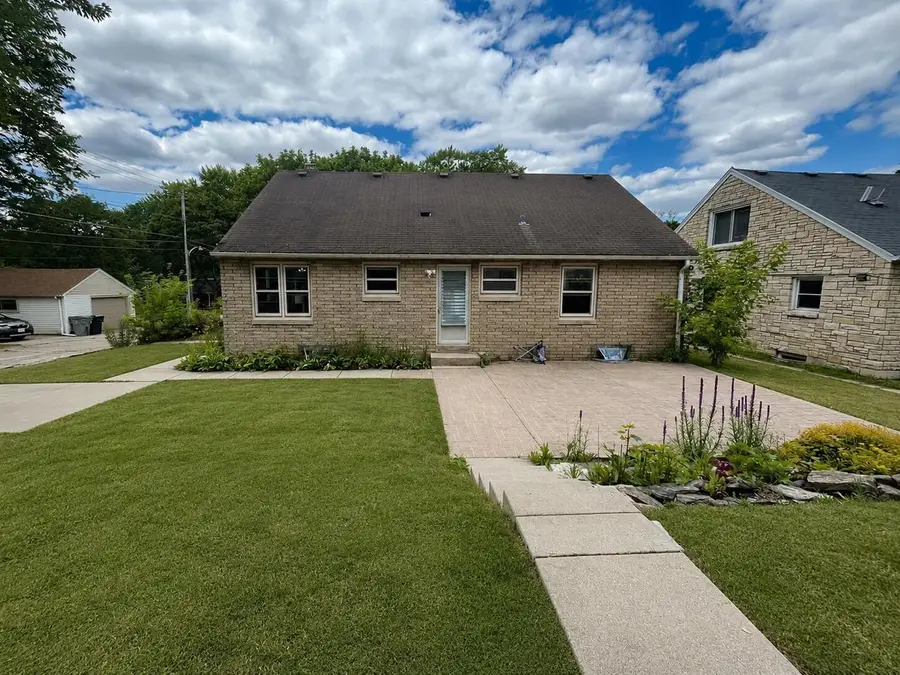 3522 N 78th STREET, Milwaukee, WI 53222 - #2