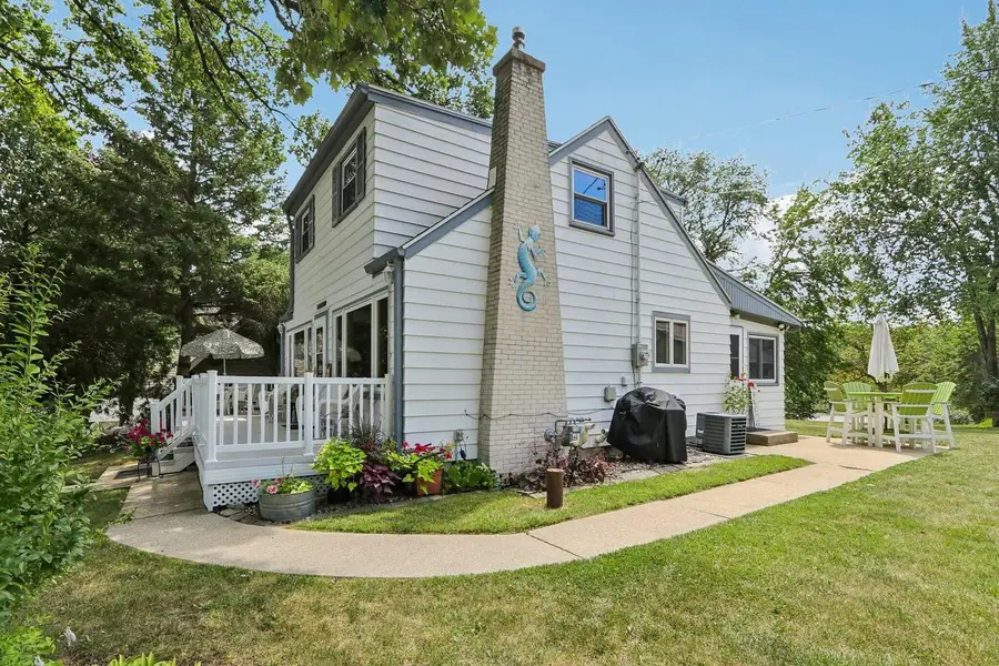 4424 Riverside ROAD, Waterford, WI 53185 - #2