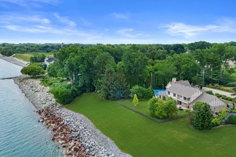 704 Waters Edge ROAD, Racine, WI 53402 - #2