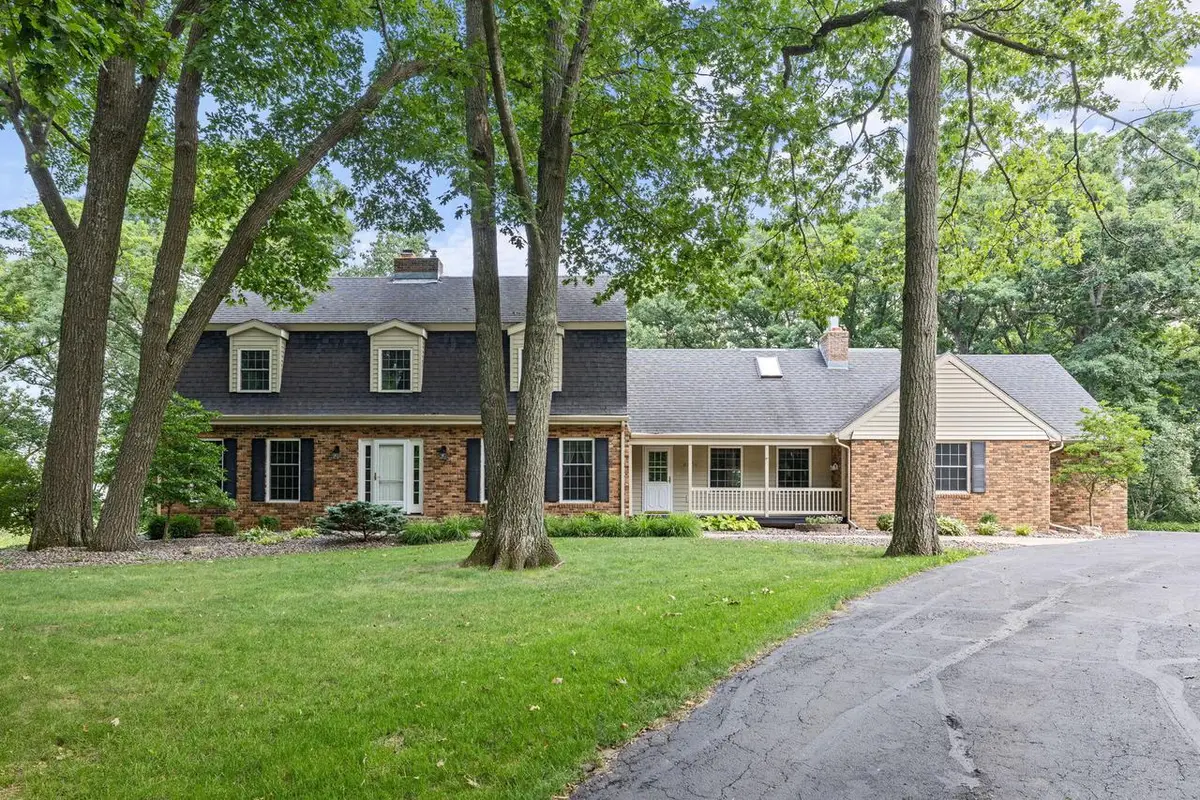 N1874 Forest Ridge DRIVE, La Crosse, WI 54601 - #1