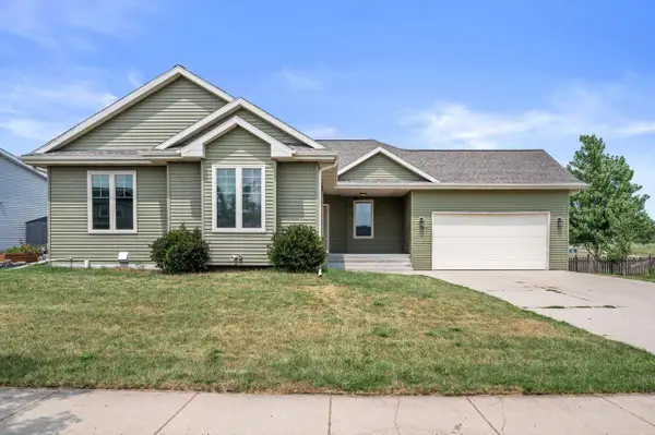1310 Tower Hill PASS, Whitewater, WI 53190